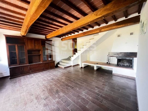 casa semindipendente in vendita a Vicchio in zona Rupecanina