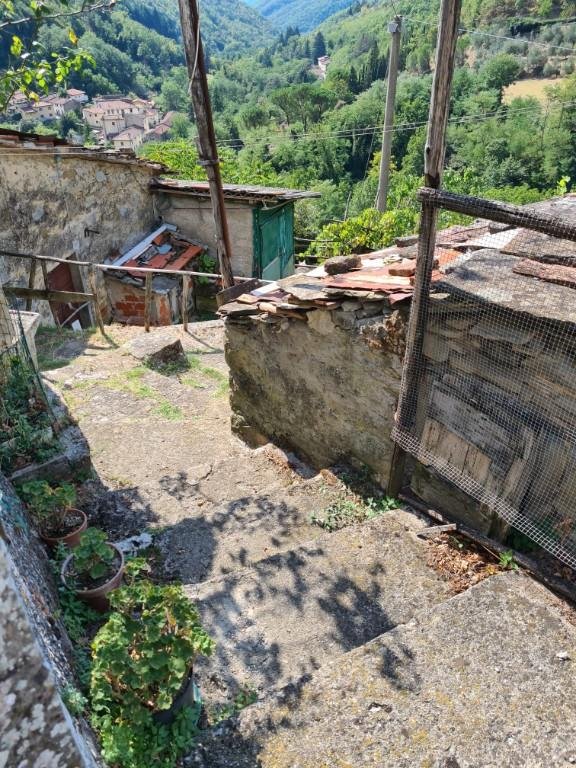 casa indipendente in vendita a Vicchio in zona Villore