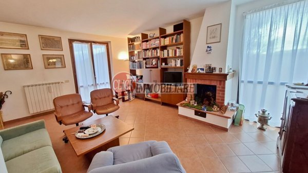 casa indipendente in vendita a Vicchio
