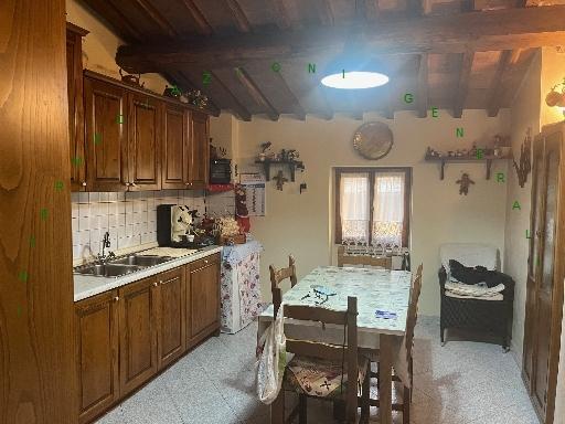 appartamento in vendita a Vicchio in zona Padulivo