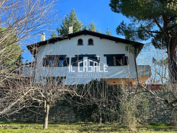 casa indipendente in vendita a Vicchio in zona Villore