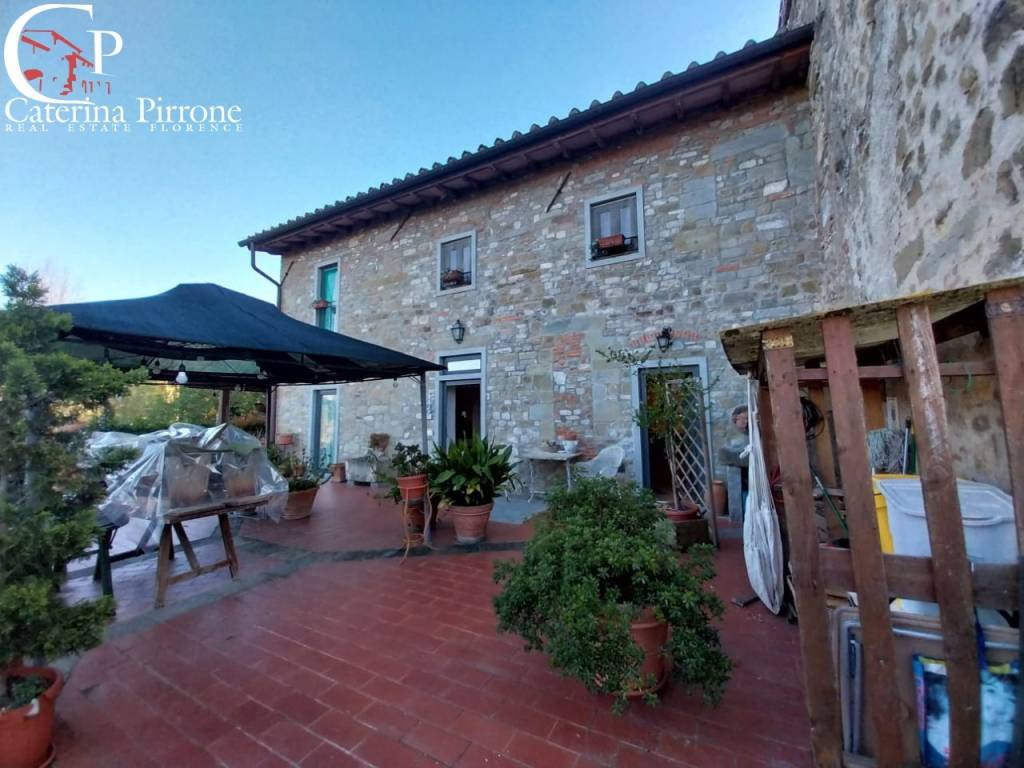 casa indipendente in vendita a Vicchio in zona Ponte a Vicchio