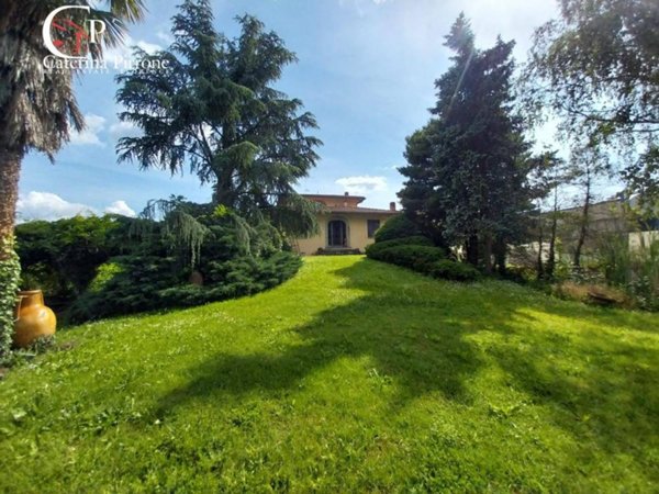 casa indipendente in vendita a Vicchio