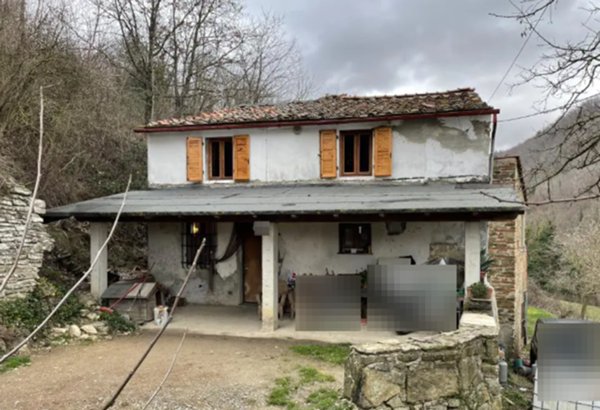 casa indipendente in vendita a Vicchio in zona Villore