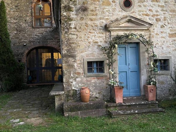casa indipendente in vendita a Vicchio