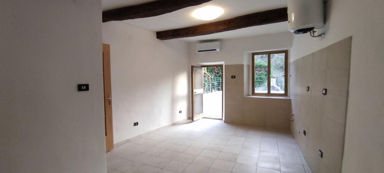 appartamento in vendita a Vicchio in zona Villore