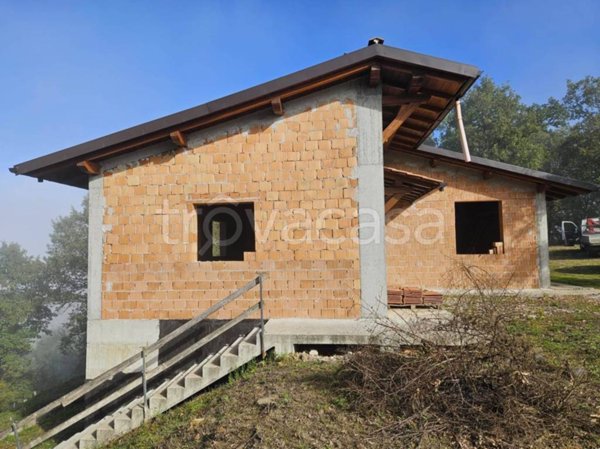 casa indipendente in vendita a Vicchio