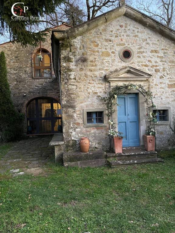 casa indipendente in vendita a Vicchio