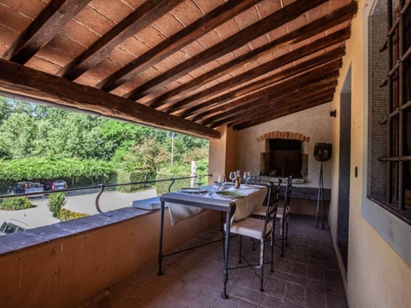 casa indipendente in vendita a Vicchio