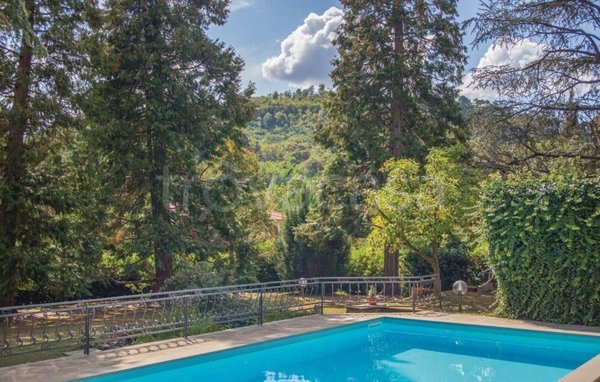 casa indipendente in vendita a Vicchio