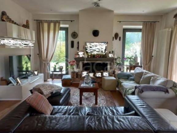 casa indipendente in vendita a Vicchio