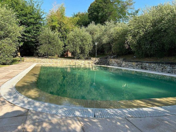 casa indipendente in vendita a Vicchio