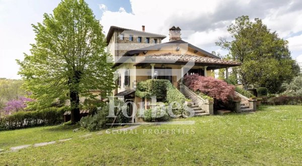 casa indipendente in vendita a Vicchio