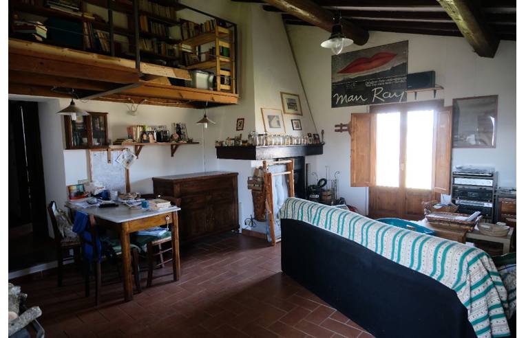 casa indipendente in vendita a Vicchio