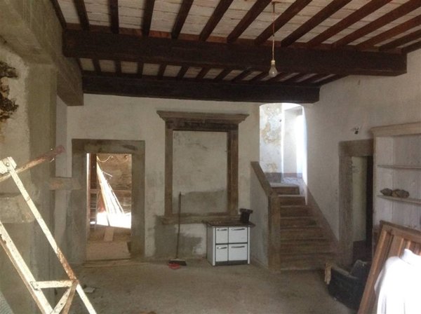 casa indipendente in vendita a Vicchio in zona Santa Maria a Vezzano