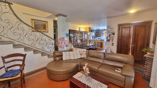 casa indipendente in vendita a Vicchio