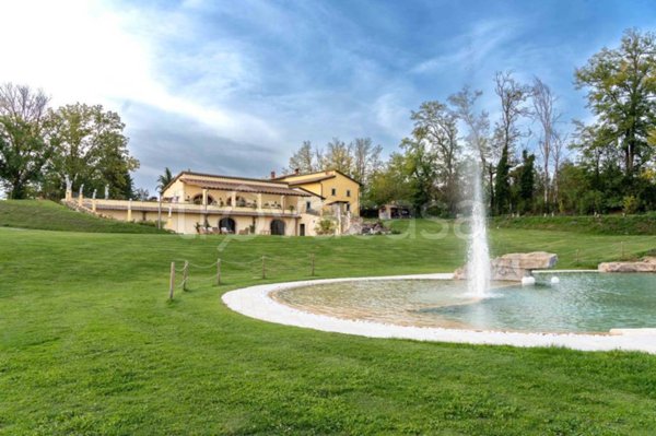 casa indipendente in vendita a Vicchio