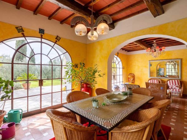 casa indipendente in vendita a Vicchio in zona Molezzano