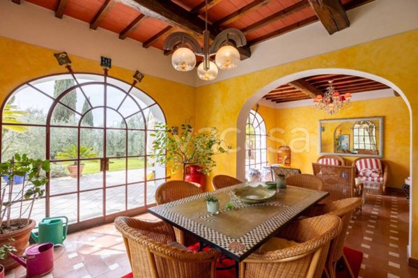 casa indipendente in vendita a Vicchio in zona Molezzano