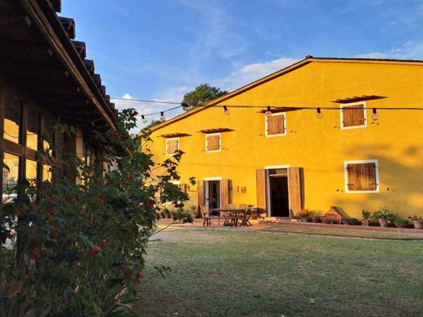 casa indipendente in vendita a Vicchio