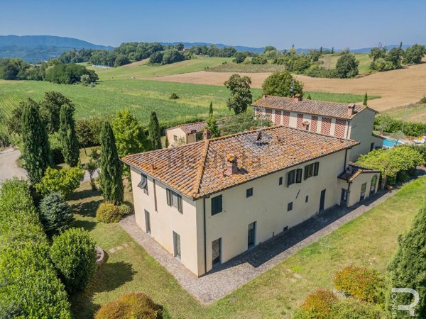 casale in vendita a Vicchio