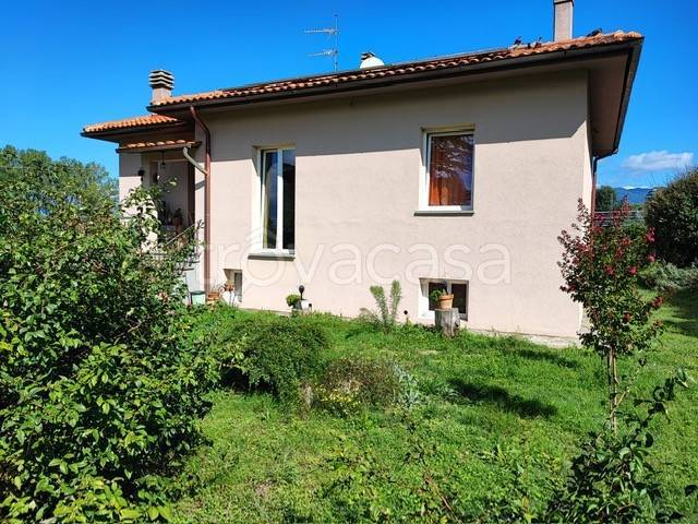 casa indipendente in vendita a Vicchio