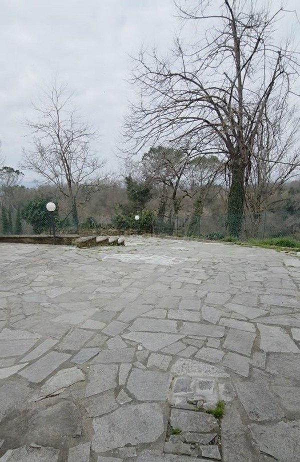 casa indipendente in vendita a Vicchio