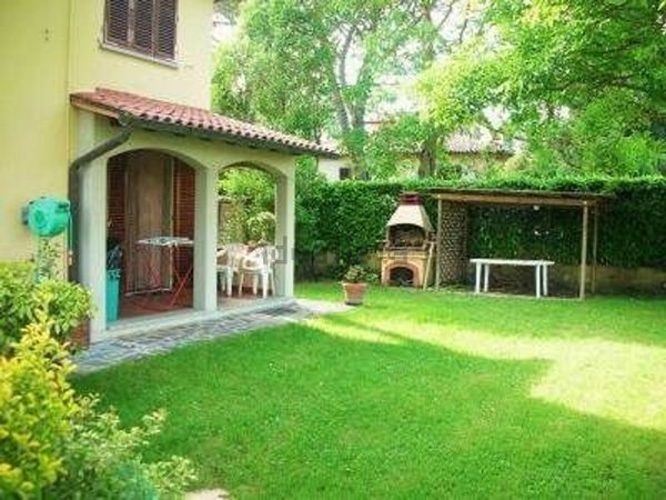 casa indipendente in vendita a Vicchio