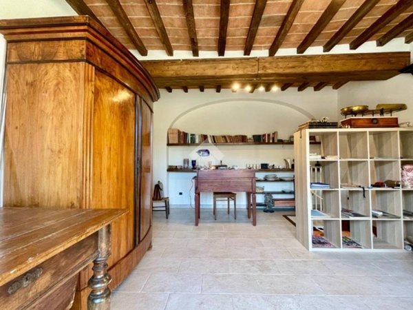 casa semindipendente in vendita a Vicchio in zona Arsella