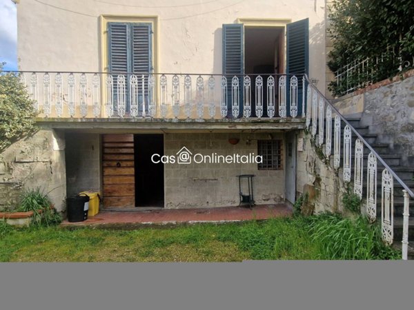 casa indipendente in vendita a Vicchio
