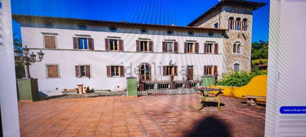 villa in vendita a Vicchio in zona Vespignano
