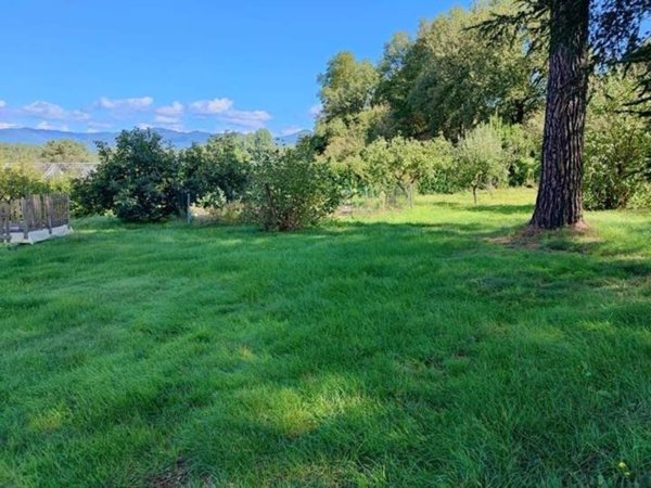 casa indipendente in vendita a Vicchio