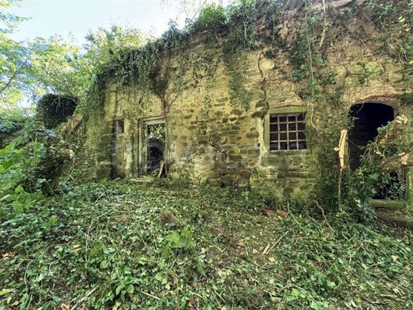 casa indipendente in vendita a Vicchio