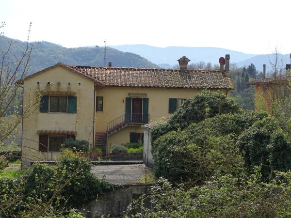 casa indipendente in vendita a Vicchio