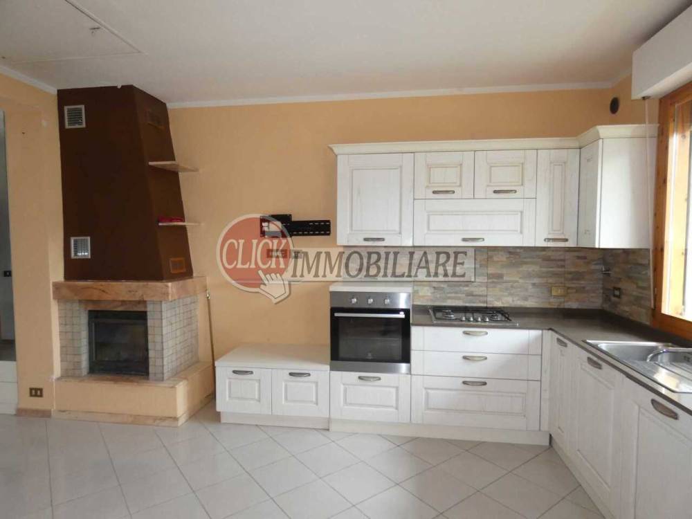 appartamento in vendita a Vicchio in zona Padulivo