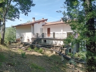 casa indipendente in vendita a Vicchio in zona Bovino