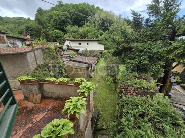 casa indipendente in vendita a Vicchio in zona Villore