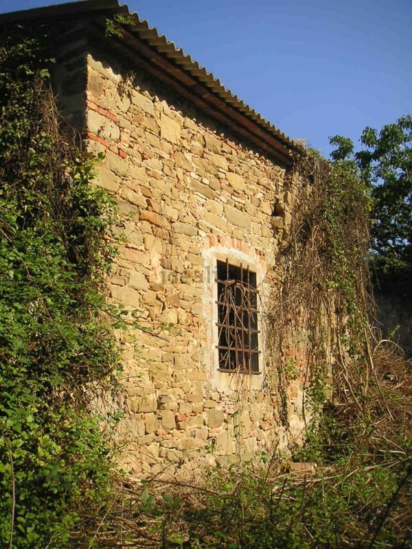 casa indipendente in vendita a Vicchio in zona Ponte a Vicchio