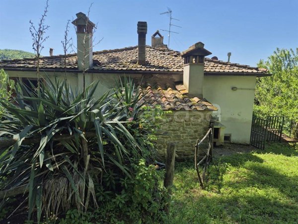 casa indipendente in vendita a Vicchio in zona Gattaia