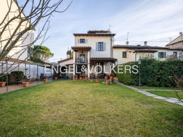 casa indipendente in vendita a Vicchio