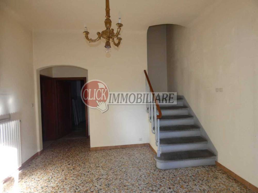 casa indipendente in vendita a Vicchio in zona Padulivo