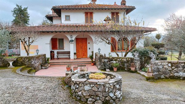 villa in vendita a Vicchio in zona Lo Spinoso