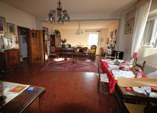 appartamento in vendita a Vicchio in zona Padulivo