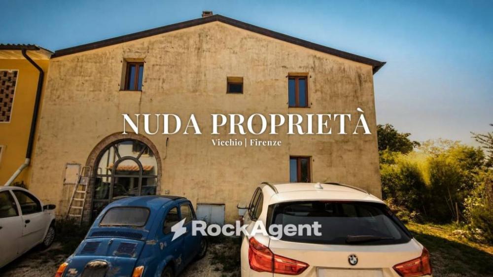 casa indipendente in vendita a Vicchio