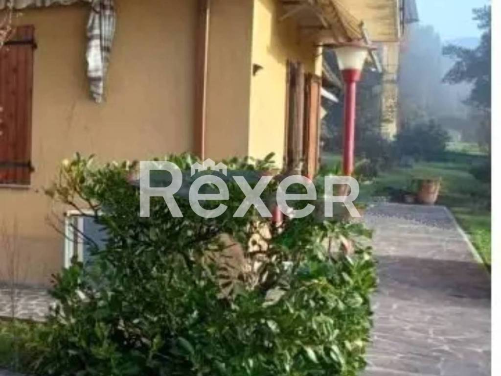 casa indipendente in vendita a Vicchio