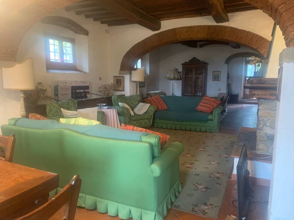 casa indipendente in vendita a Vicchio in zona La Ginestra