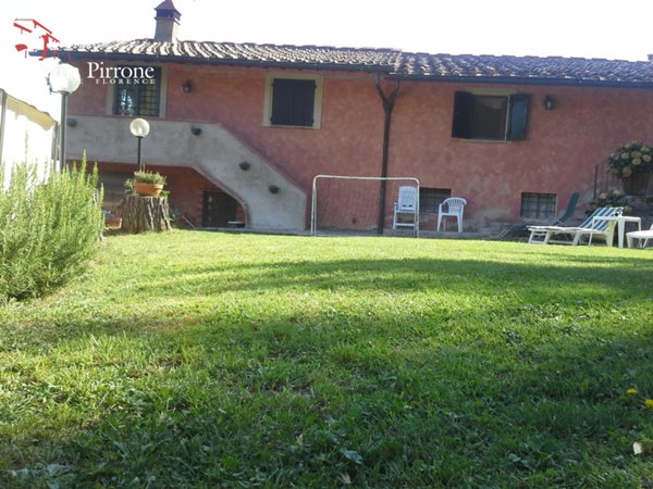 casa indipendente in vendita a Vicchio