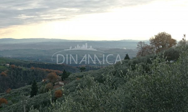 casa indipendente in vendita a Vinci
