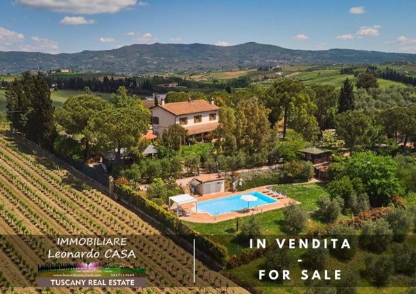 casa indipendente in vendita a Vinci