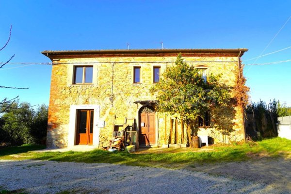 casa indipendente in vendita a Vinci in zona San Pantaleo